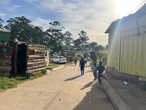 kwaMasinenge settlement